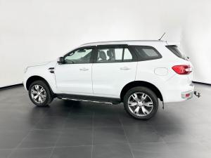 Ford Everest 3.2 Tdci LTD 4X4 automatic - Image 3
