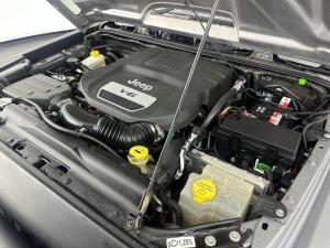 Jeep Wrangler Unltd Sahara 3.6L V6 automatic - Image 16