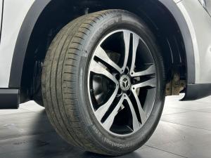 Mercedes-Benz GLA 200 automatic - Image 12