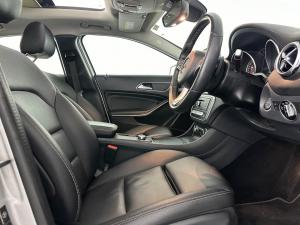 Mercedes-Benz GLA 200 automatic - Image 19