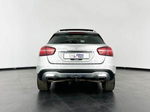 Mercedes-Benz GLA 200 automatic - Image 4