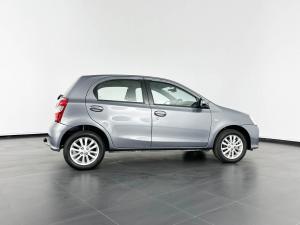 Toyota Etios 1.5 Xs/SPRINT 5-Door - Image 5