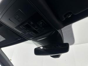 Volkswagen T-ROC 2.0 TSI 4M R-LINE DSG - Image 13