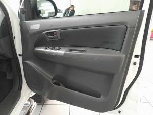 Toyota Hilux 3.0 D-4D Raider R/BD/C - Image 14