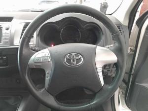 Toyota Hilux 3.0 D-4D Raider R/BD/C - Image 17