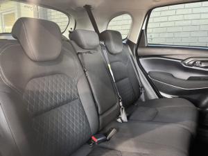 Suzuki Grand Vitara 1.5 GL manual - Image 9