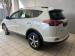 Toyota RAV4 2.0 GX auto - Thumbnail 3