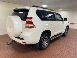 Toyota Land Cruiser Prado 3.0DT VX - Image 3