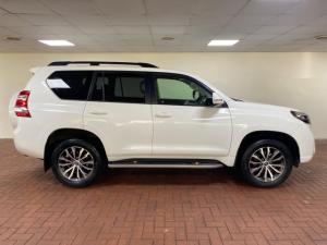 Toyota Land Cruiser Prado 3.0DT VX - Image 5