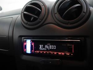 Nissan NP200 1.6i safety pack (aircon) - Image 15