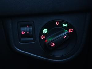 Volkswagen Polo hatch 1.0TSI Comfortline - Image 23
