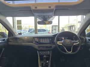 Volkswagen Polo hatch 1.0TSI Life auto - Image 4