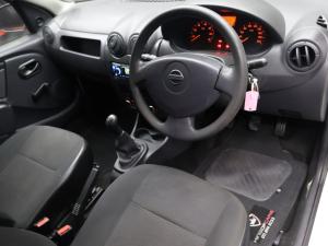 Nissan NP200 1.6i - Image 8
