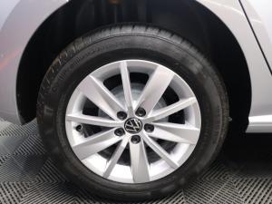 Volkswagen Polo Vivo hatch 1.4 Trendline - Image 7