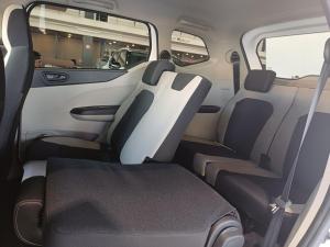 Renault Triber 1.0 Zen manual - Image 15