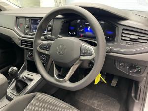 Volkswagen Polo hatch 1.0TSI - Image 11