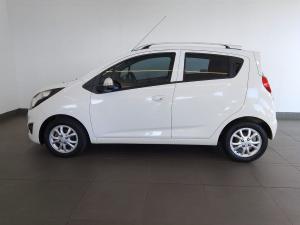 Chevrolet Spark 1.2 LS Black&White Edition - Image 4