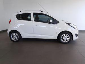 Chevrolet Spark 1.2 LS Black&White Edition - Image 8