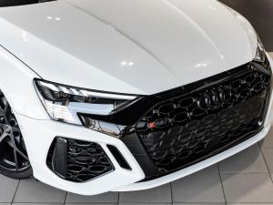 Audi RS3 sedan quattro - Image 4
