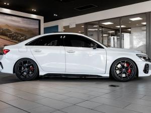 Audi RS3 sedan quattro - Image 9