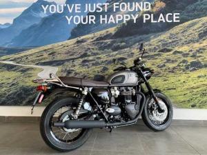 Triumph Bonneville T120 Black - Image 3