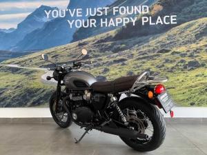 Triumph Bonneville T120 Black - Image 5