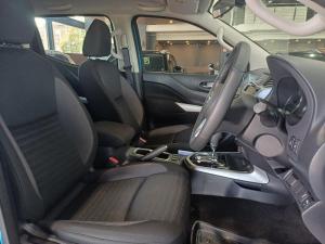 Nissan Navara 2.5DDTi double cab LE 4x4 - Image 10