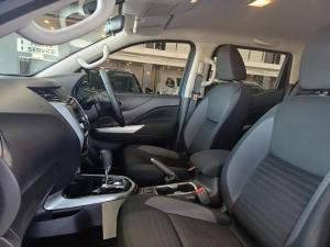 Nissan Navara 2.5DDTi double cab LE 4x4 - Image 11