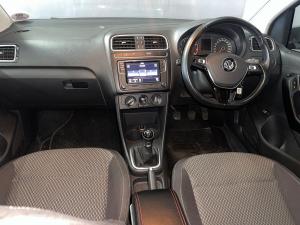 Volkswagen Polo sedan 1.6 Comfortline - Image 9