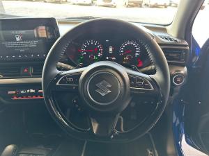 Suzuki Swift 1.2 GLX auto - Image 12