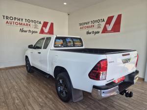 Toyota Hilux 2.4GD-6 Xtra cab Raider manual - Image 15