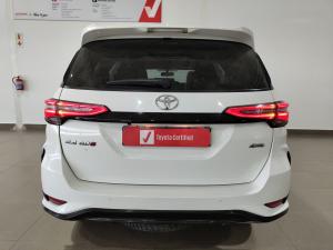 Toyota Fortuner 2.4GD-6 4x4 - Image 5