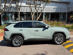 Toyota RAV4 2.0 VX - Image 3