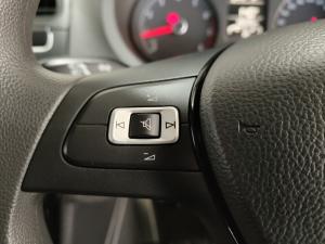 Volkswagen Polo Vivo hatch 1.6 Comfortline auto - Image 9