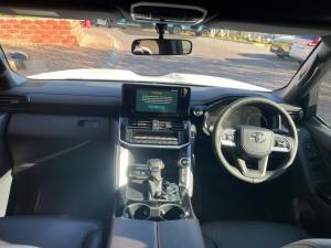 Toyota Land Cruiser 300 3.3D GX-R - Image 6