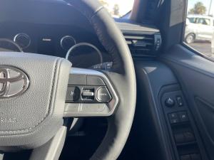 Toyota Land Cruiser 300 3.3D GX-R - Image 10