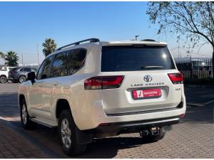 Toyota Land Cruiser 300 3.3D GX-R - Image 2