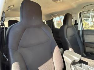 Isuzu D-Max 1.9TD double cab L 4x4 manual - Image 11