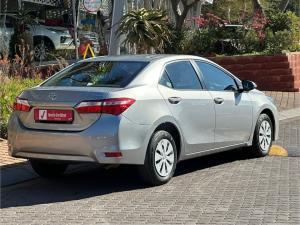 Toyota Corolla Quest 1.8 Plus manual - Image 2