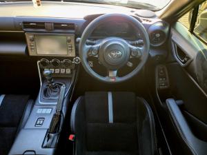 Toyota GR86 2.4 manual - Image 8