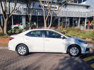 Toyota Corolla Quest 1.8 Plus manual - Image 3