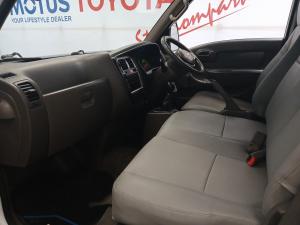 Hyundai H-100 Bakkie 2.6D deck - Image 7
