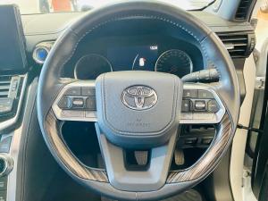 Toyota Land Cruiser 300 3.3D ZX - Image 8