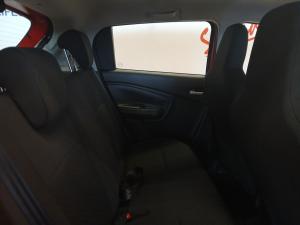 Toyota Vitz 1.0 XR manual - Image 13