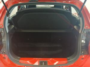 Toyota Vitz 1.0 XR manual - Image 15
