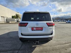 Toyota Land Cruiser 300 3.3D GX-R - Image 5