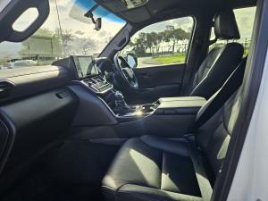 Toyota Land Cruiser 300 3.3D GX-R - Image 7