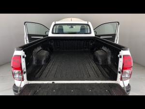 Toyota Hilux 2.4GD-6 single cab 4x4 SR - Image 25