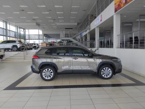 Toyota Corolla Cross 1.8 Xi - Image 3