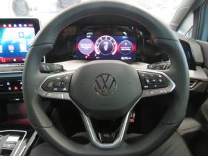 Volkswagen Golf 1.4 TSI R-LINE + Tiptronic - Image 13